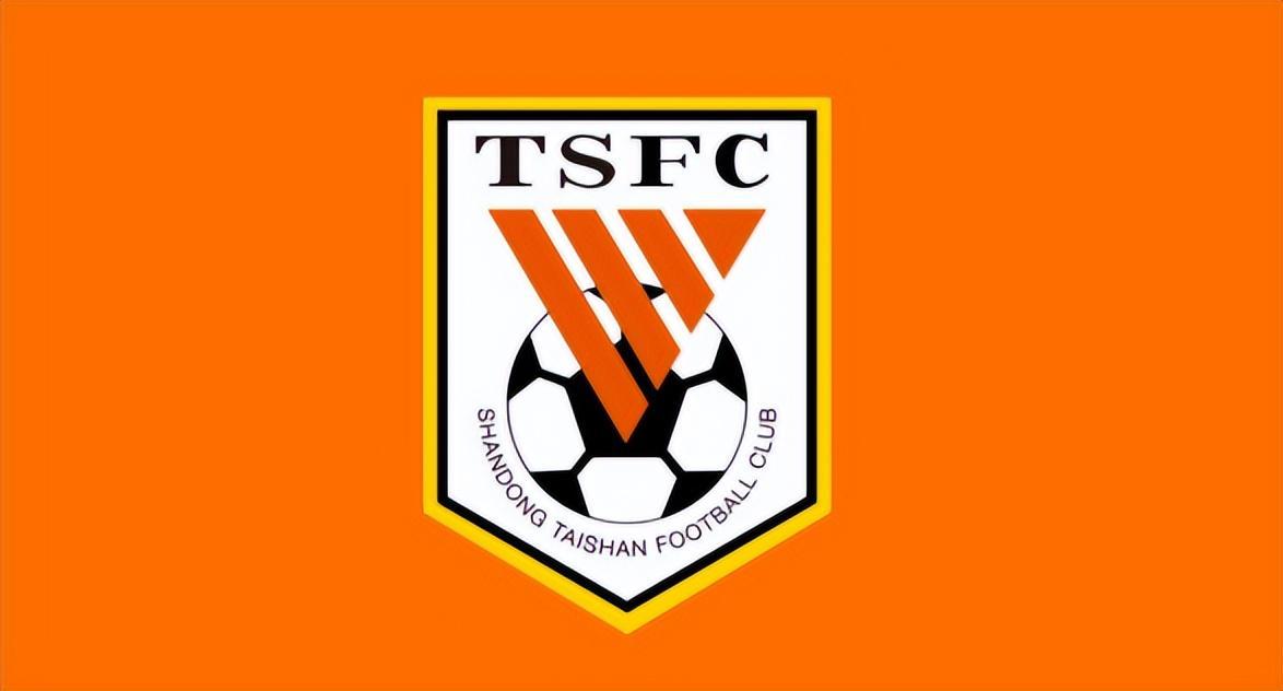 低调看直播-山东泰山VS国安：3中卫坐镇 李源一马德鲁加领衔 最强三叉戟冲锋